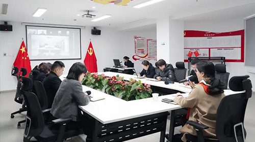 美而特集團召開“亮身份、踐承諾、當先鋒”主題實踐活動部署會
